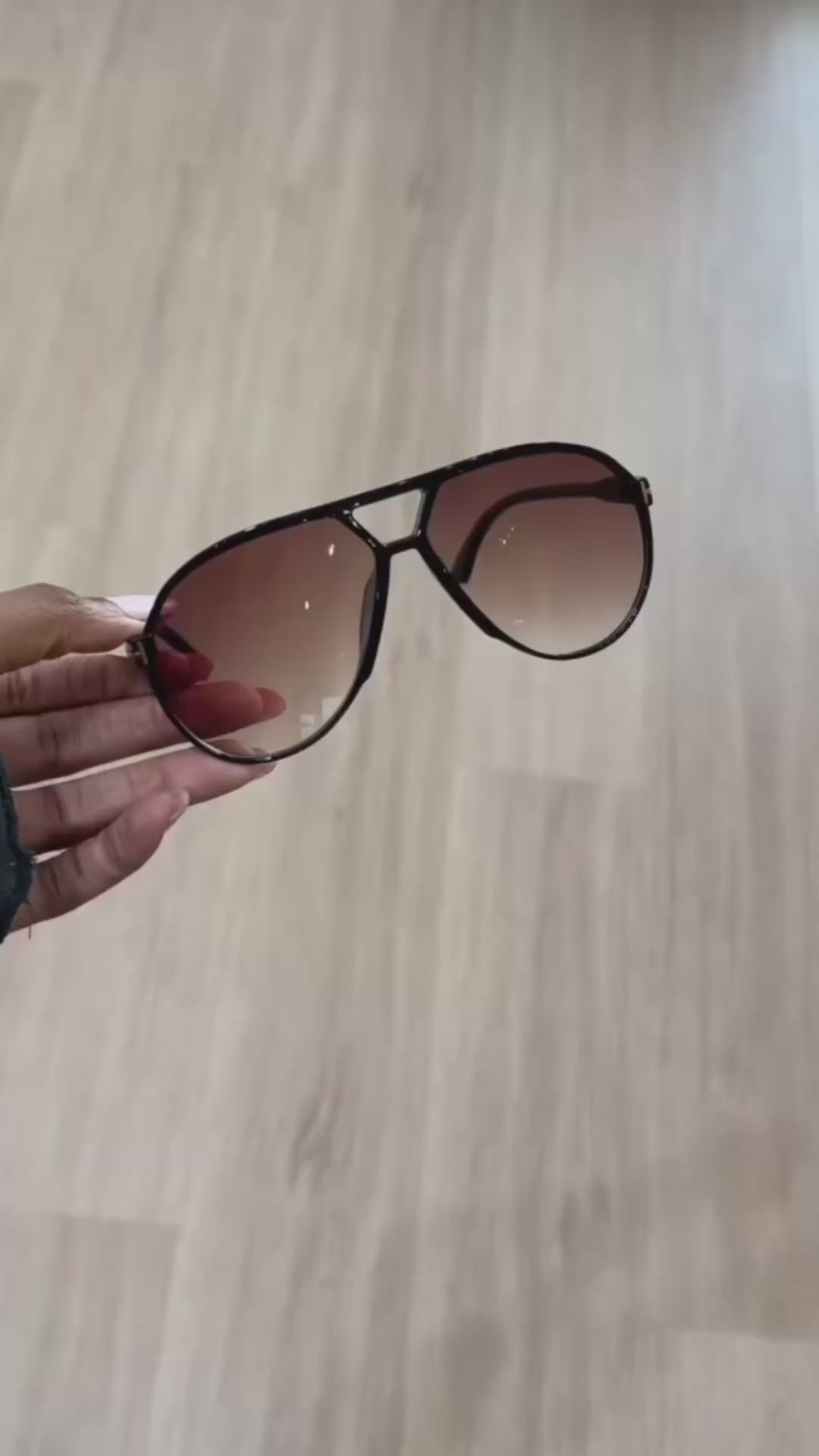 Miss - Lunettes de Soleil Élégantes